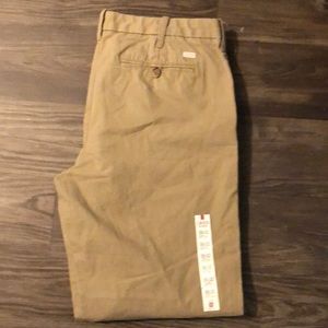 BRAND NEW! Men’s IZOD KHAKI PANTS